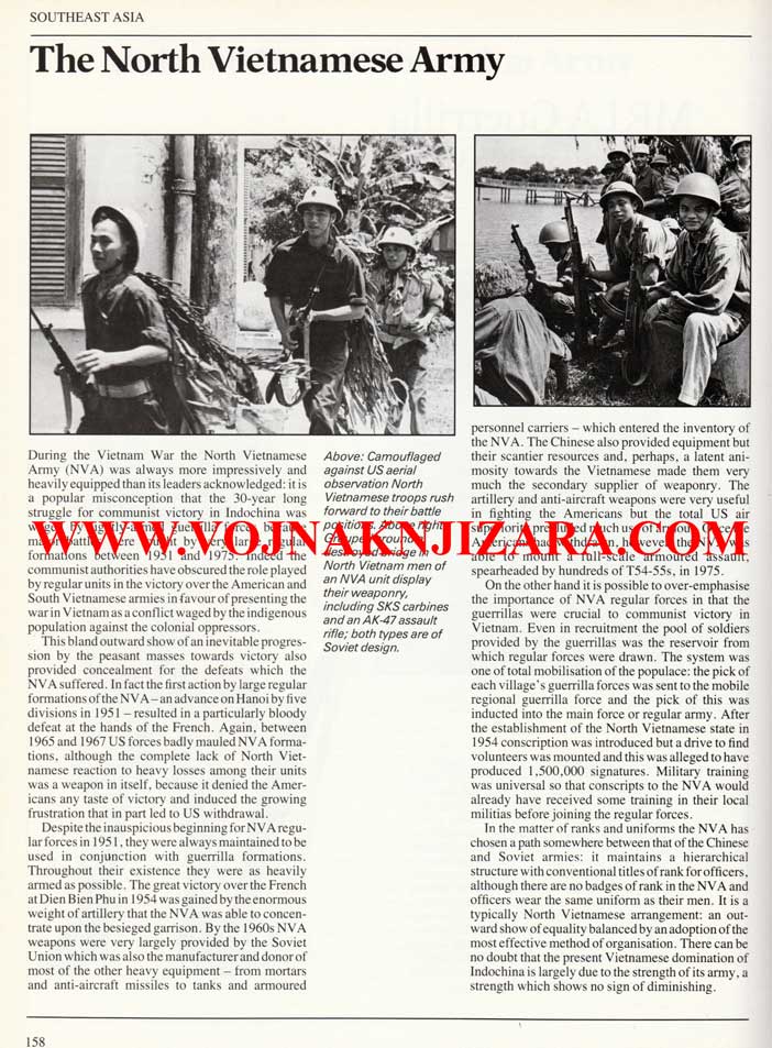 Military Uniforms of the World: Uniforms and Equipment Since World War II - Слика 7